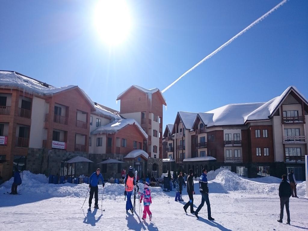 Snow Apartments 구다우리 외부 사진